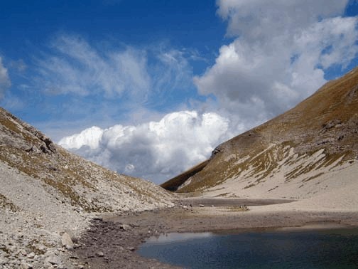 Pilate's Lake - September 2000 ( Copyright Michael Eldridge 2000)